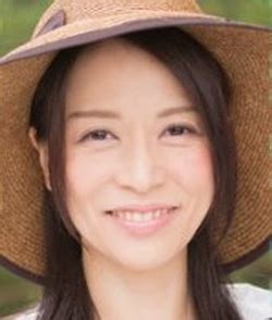 井上綾子無料動画: なぜ彼女の映像は世界中で話題になるのか？